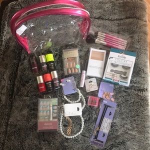 Claire’s Bundle of beauty essentials